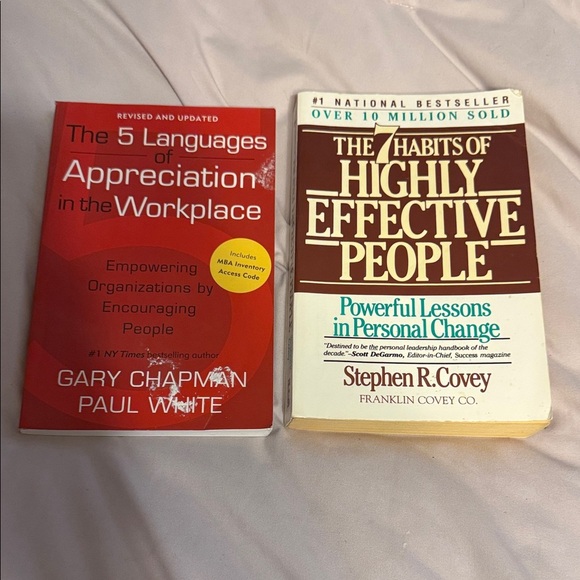 Other - Set of 2 Books THE 7 Habits of HIGHLY EFFECTIVE / 5 Languages of appreciation